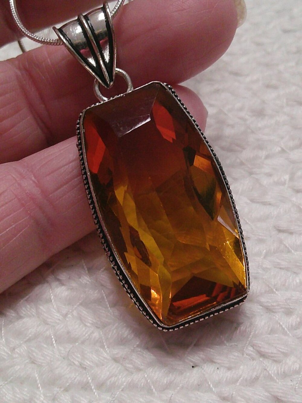 Gorgeous HONEY CITRINE Handmade Sterling 925 Pendant/Chain #24F